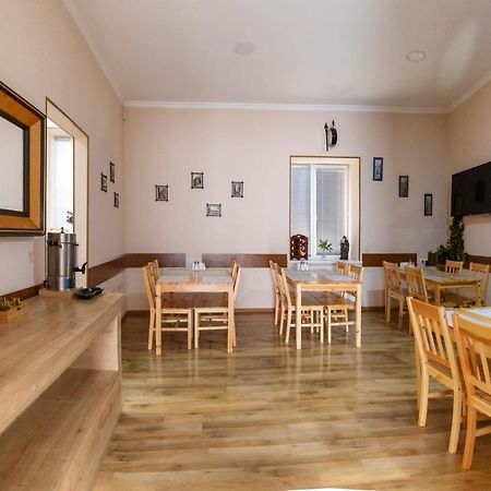 Royal House Hotell Gori Eksteriør bilde
