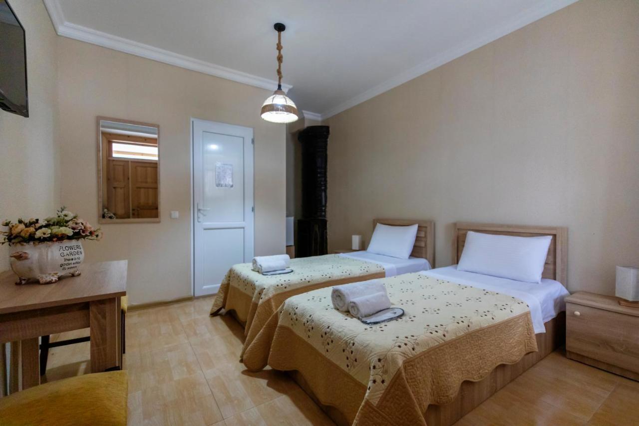 Royal House Hotell Gori Eksteriør bilde