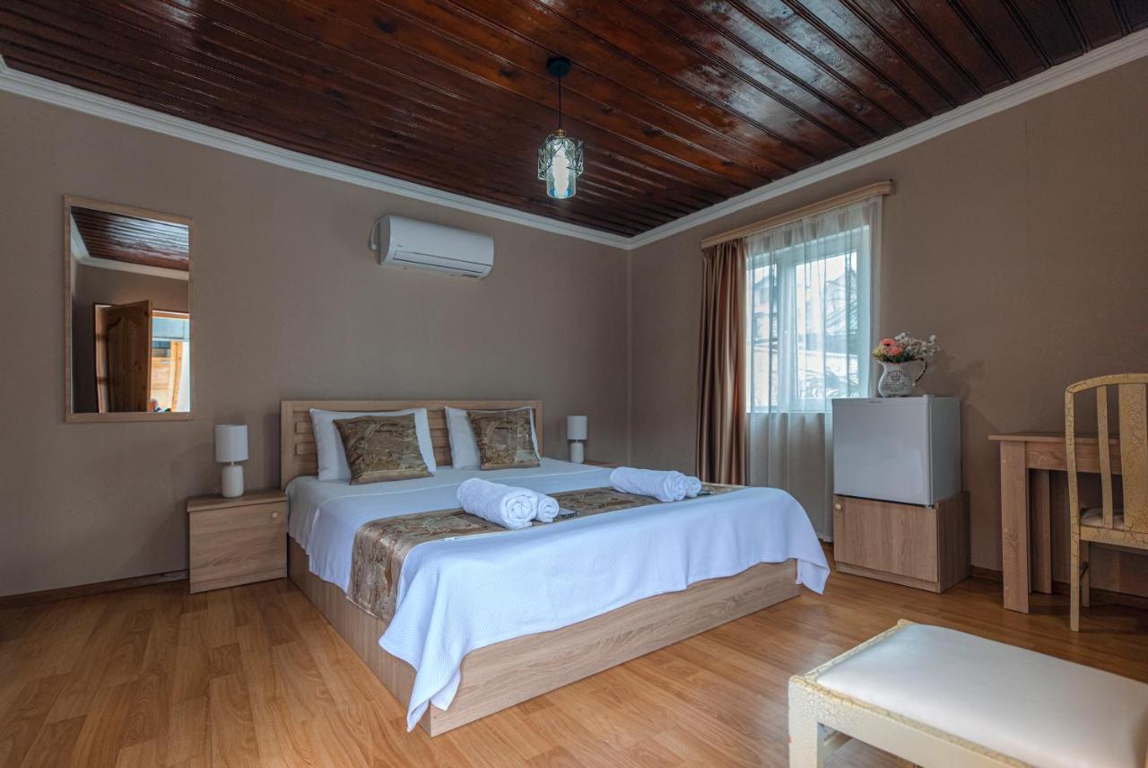 Royal House Hotell Gori Eksteriør bilde